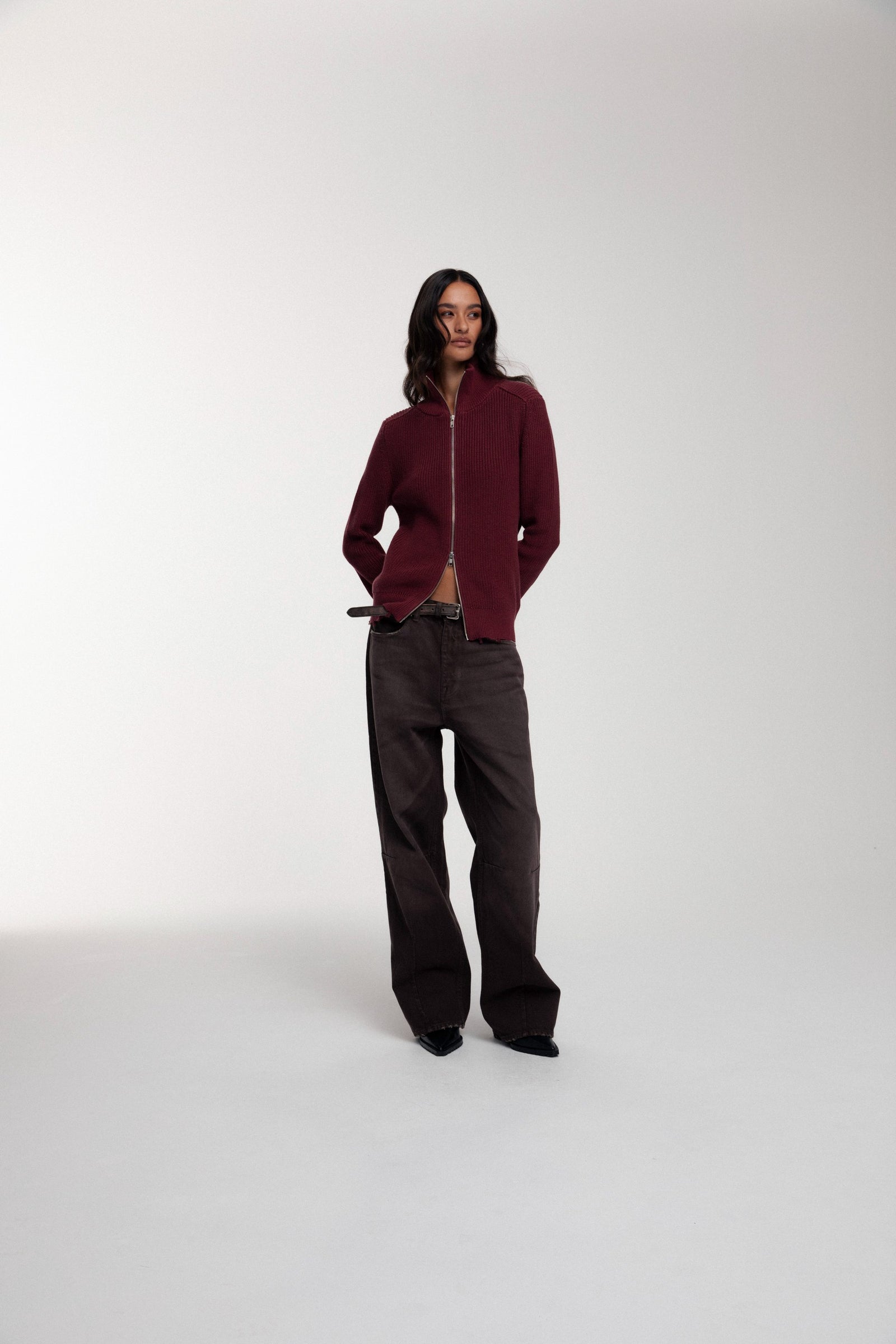 Trace Cut Denim Jeans - Chocolate Brown