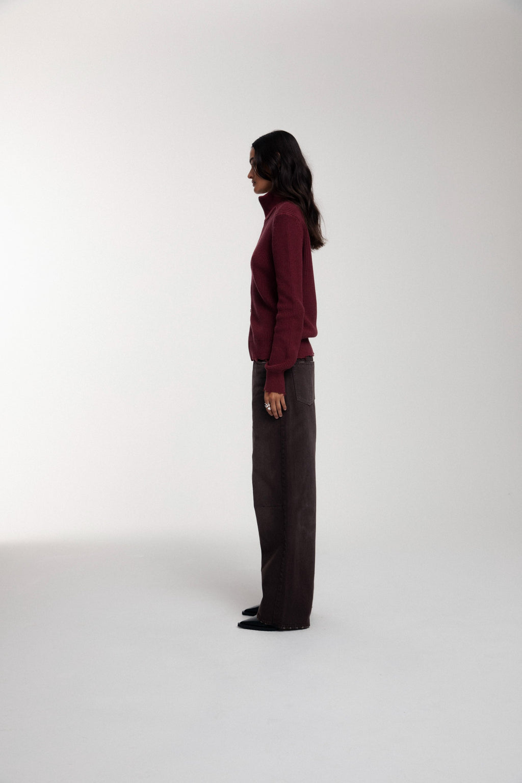 Trace Cut Denim Jeans - Chocolate Brown