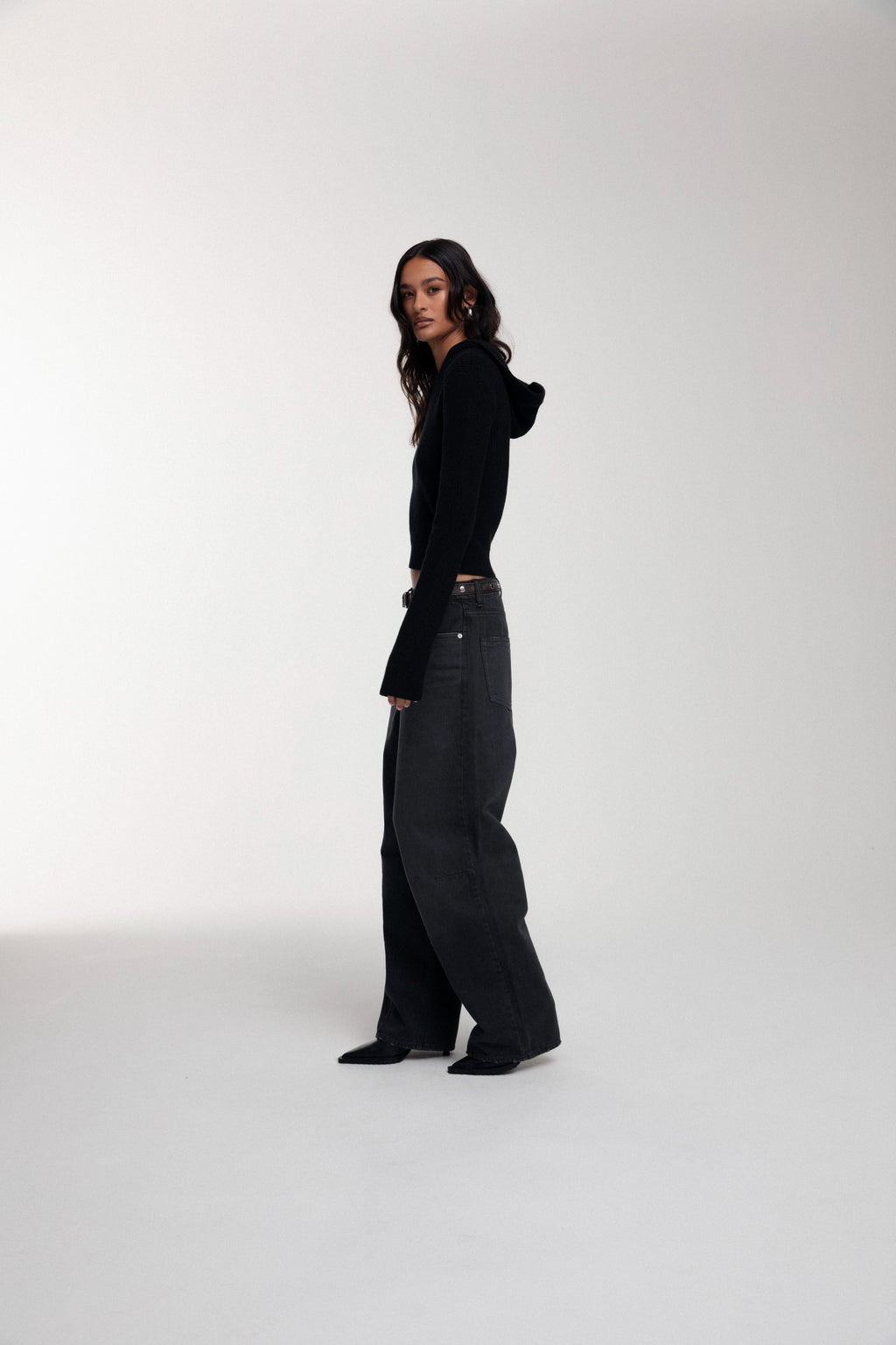 Trace Cut Denim Jeans - Meteorite Black