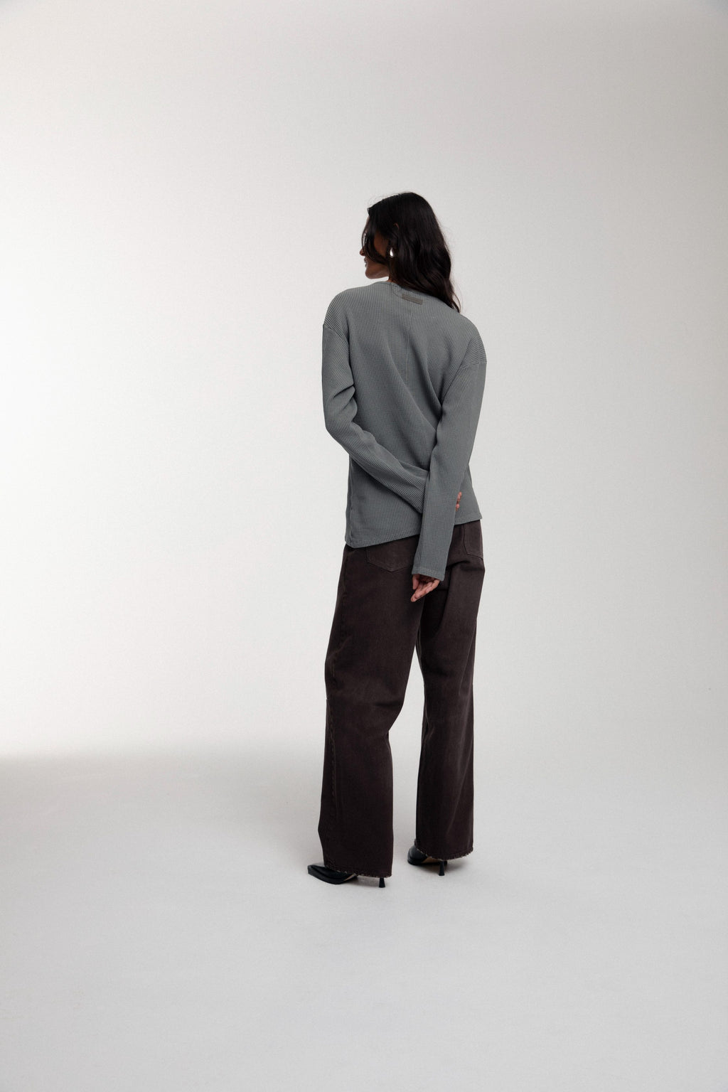 Thermal Trace Crewneck - Charcoal Grey