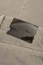 Trace Cut Denim Jeans in Vintage Khaki — detail